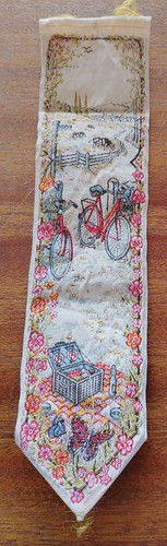 Cash style picnic bicycles - cash's,